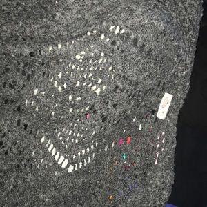 hollister summer sweater